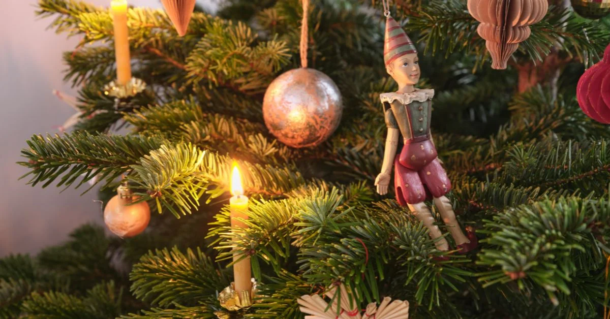 The 12 Days of Christmas ornament tradition is more than just tree décor—it’s a living narrative, a family ritual, and a celebration of craftsmanship and meaning